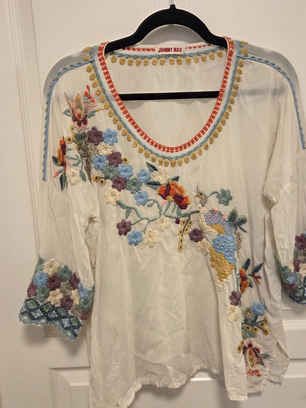 Johnny Was Off-White Merielle Embroidered Floral Women's Top